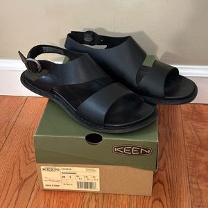 Women’s Keen Dress Sandal size 7 black